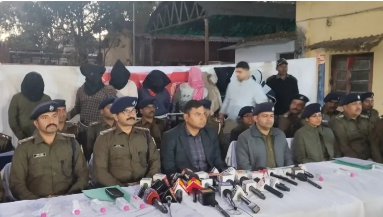 राँची पुलिस का ऐतिहासिक एक्शन: अंतरराज्यीय बच्चा चोर गिरोह का पर्दाफाश, 12 अपहृत बच्चे सुरक्षित, 15 आरोपी गिरफ्तार | Ranchi News | Bhaiyajii News