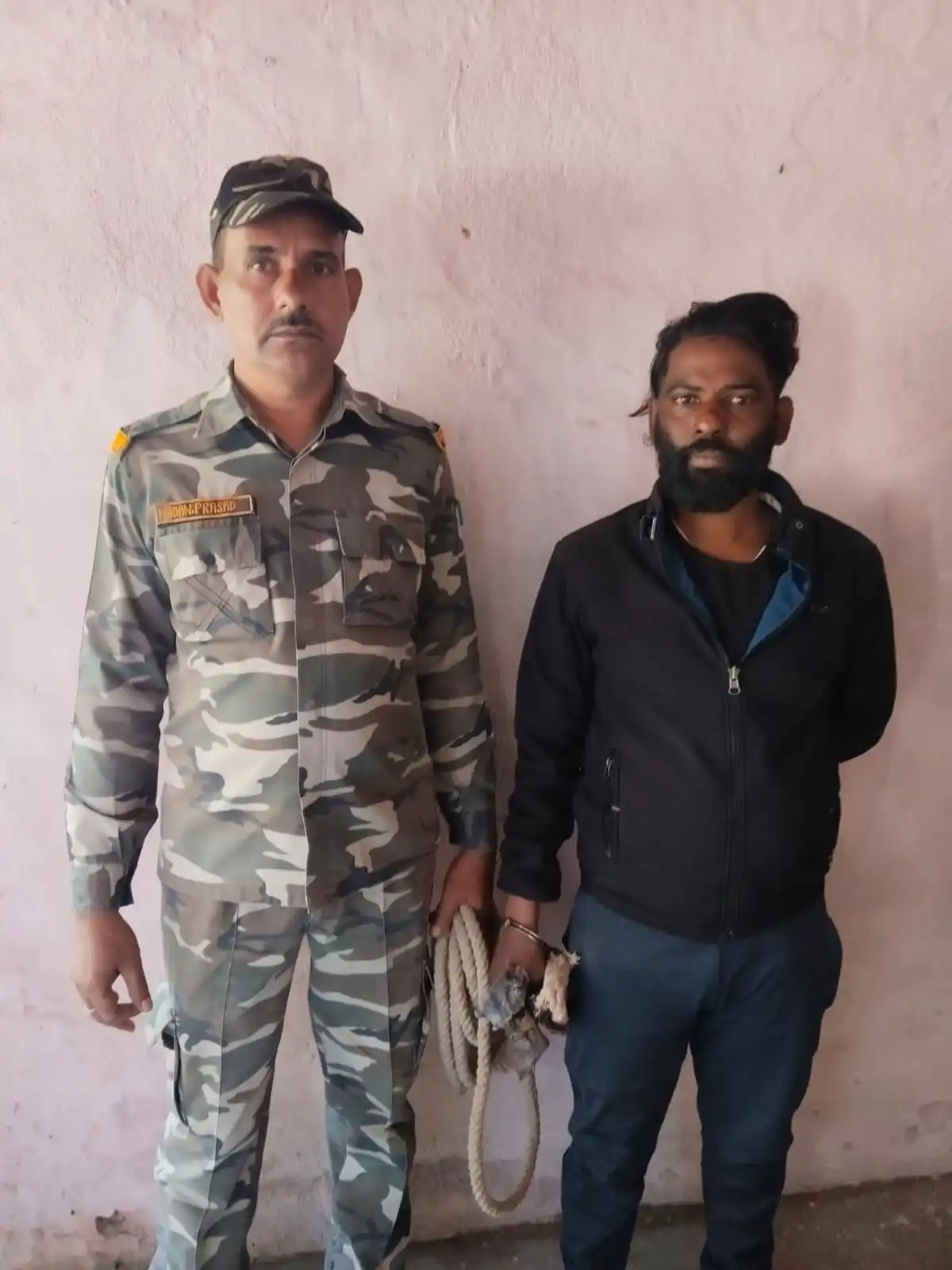 बोकारो में कुख्यात चोर बबलु राम उर्फ भाटिया गिरफ्तार, चोरी का सामान बरामद