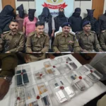 देवघर: साइबर अपराधियों की बड़ी गिरफ़्तारी — फर्जी ग्राहक सेवा कर्मी बनकर करते थे ठगी | Jharkhand News | Bhaiyajii News